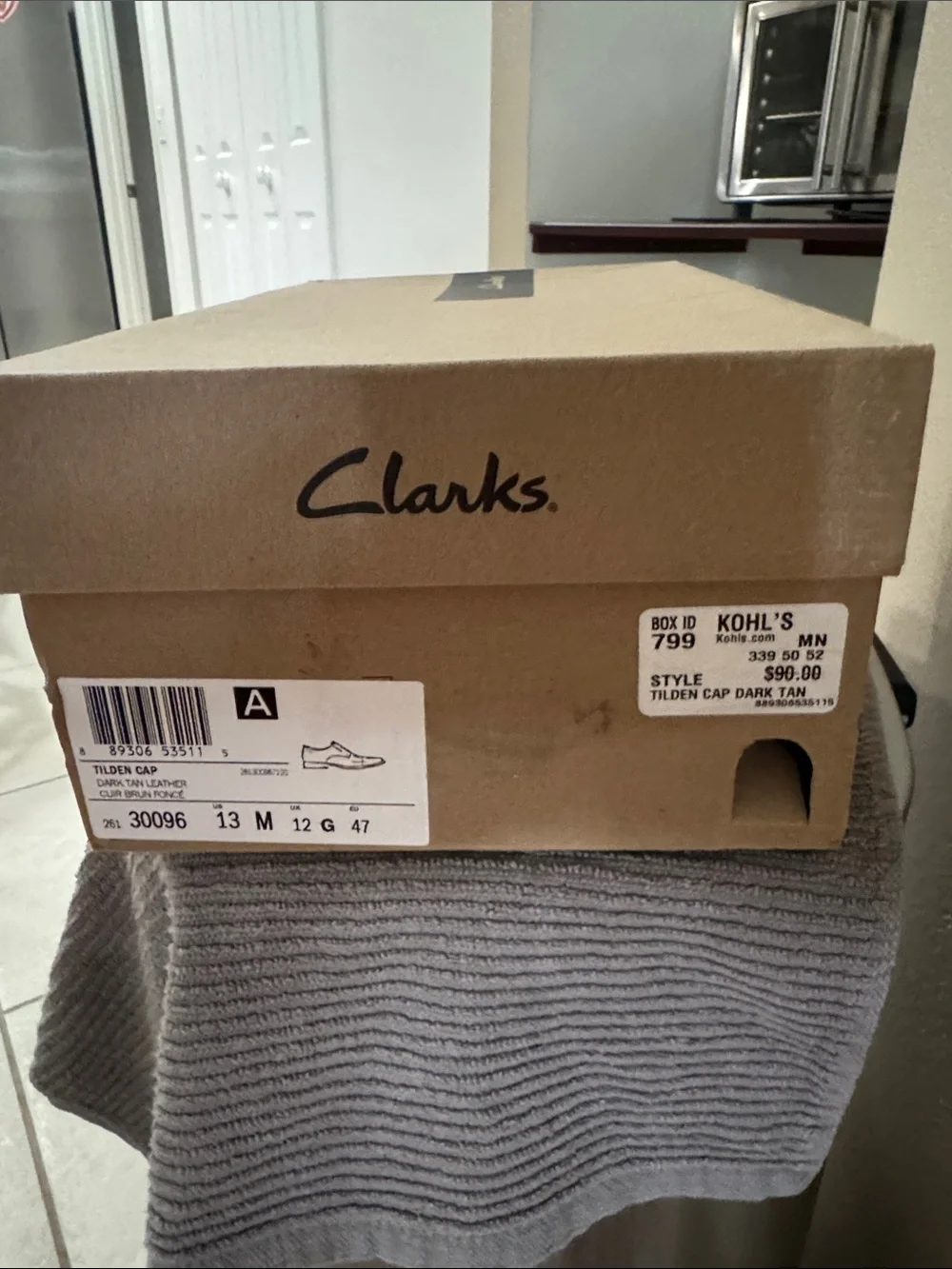 Clarks Brown Leather Lace-Up Oxfords